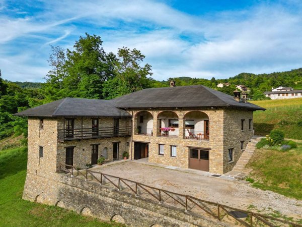 casa indipendente in vendita a San Benedetto Belbo