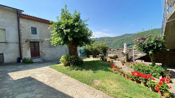 casa indipendente in vendita a San Benedetto Belbo