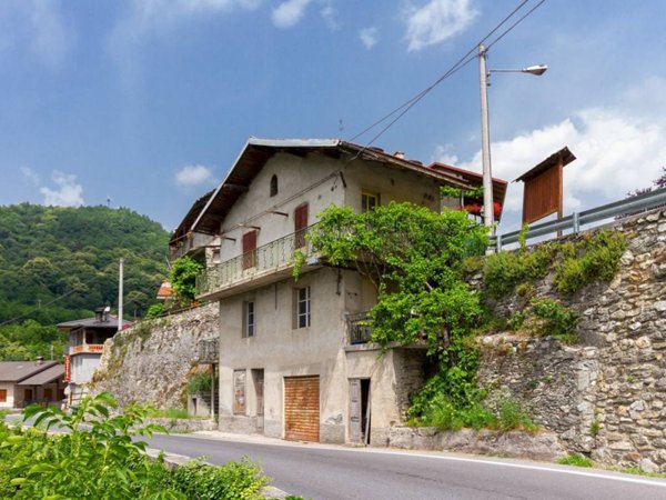 casa indipendente in vendita a San Damiano Macra in zona Lottulo