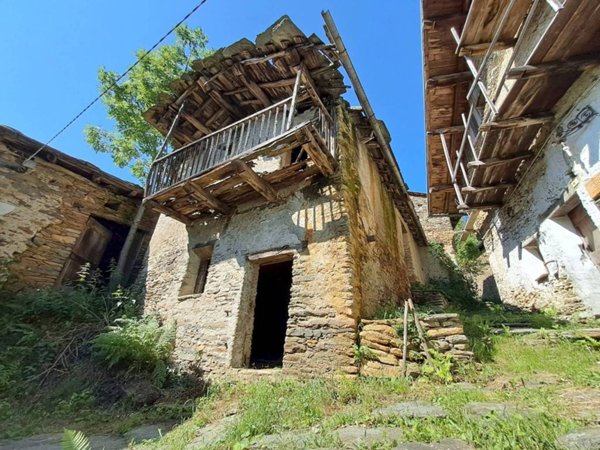 casa indipendente in vendita a San Damiano Macra