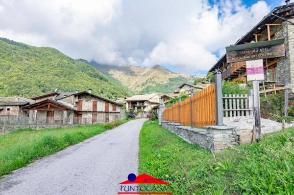 appartamento in vendita a San Damiano Macra