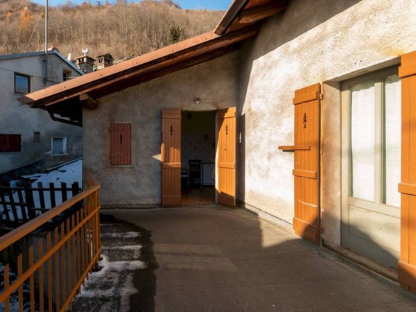 casa indipendente in vendita a San Damiano Macra