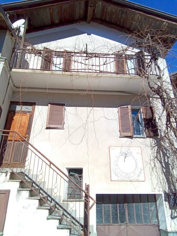 casa indipendente in vendita a San Damiano Macra