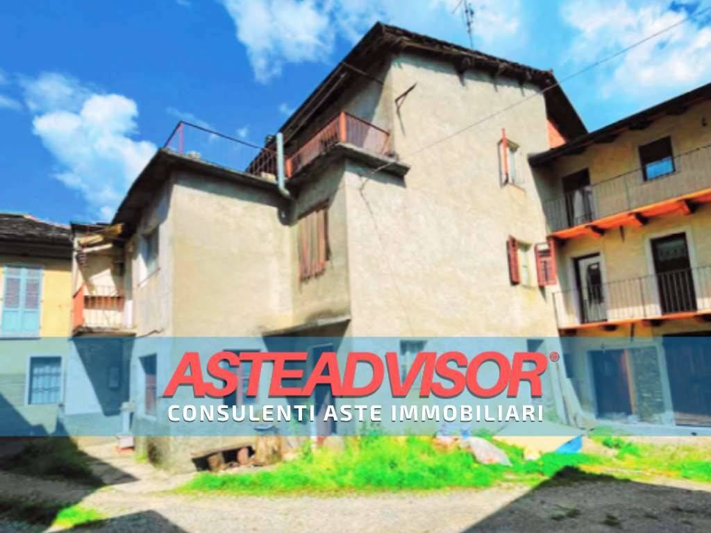 casa semindipendente in vendita a San Damiano Macra