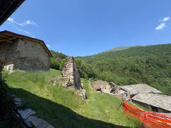 casa indipendente in vendita a San Damiano Macra