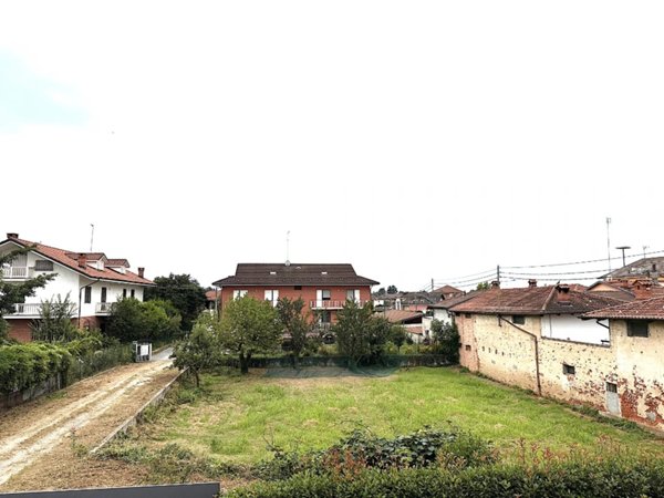 casa indipendente in vendita a Sanfrè