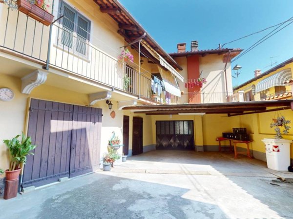 casa indipendente in vendita a Sanfrè