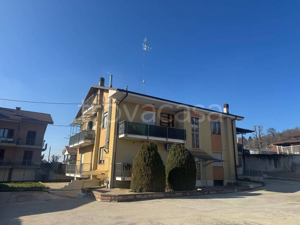 appartamento in vendita a Sanfrè