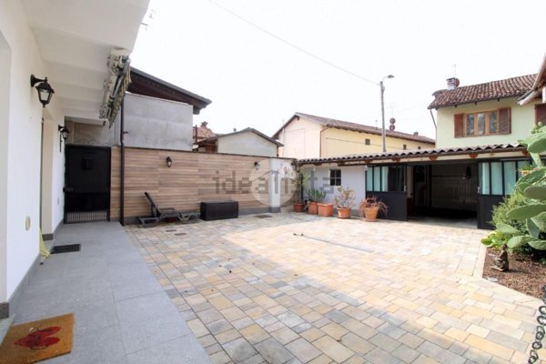 casa semindipendente in vendita a Sanfrè