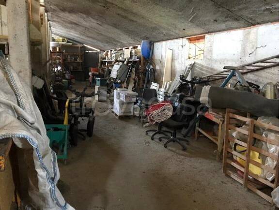 locale commerciale in vendita a Sanfrè