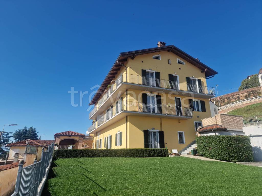 appartamento in vendita a Sanfrè