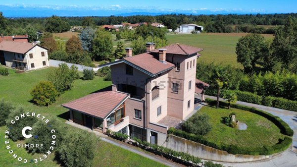 casa indipendente in vendita a Sanfrè