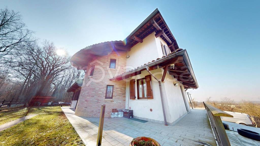casa indipendente in vendita a Sanfrè