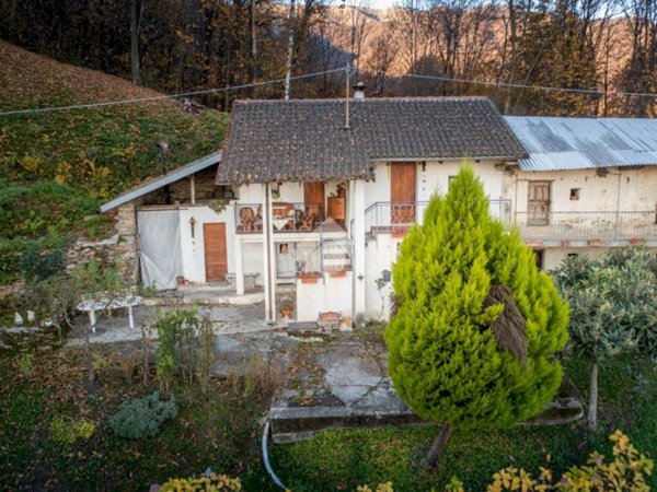 casa indipendente in vendita a Sanfront