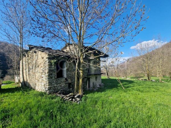casa indipendente in vendita a Sanfront