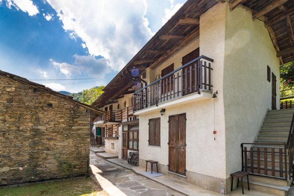 casa semindipendente in vendita a Sanfront
