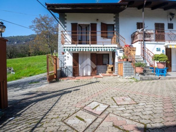 casa indipendente in vendita a Sanfront