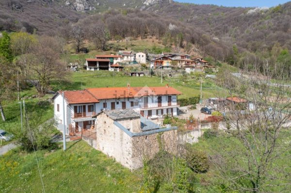 casa semindipendente in vendita a Sanfront