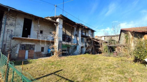 casa indipendente in vendita a Sanfront