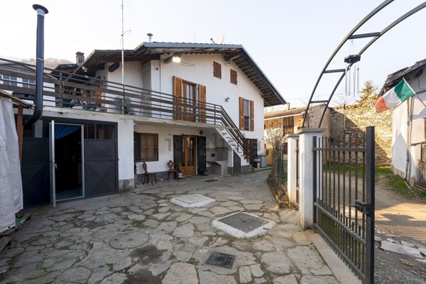 appartamento in vendita a Sanfront