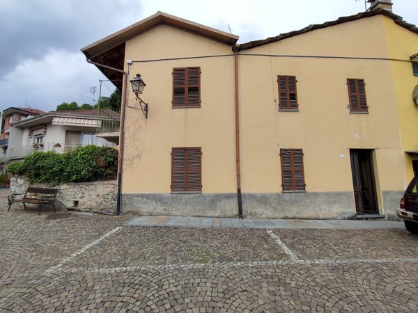 casa indipendente in vendita a Sanfront