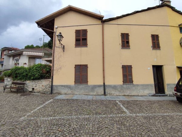 casa indipendente in vendita a Sanfront