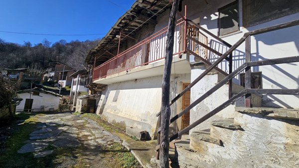 casa indipendente in vendita a Sanfront