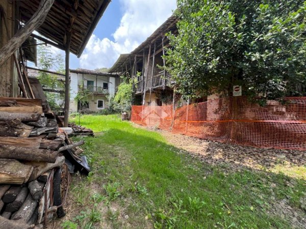 appartamento in vendita a Sanfront