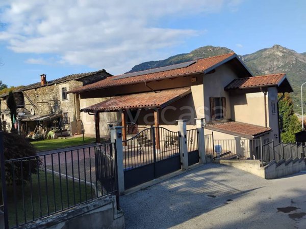 casa indipendente in vendita a Sanfront