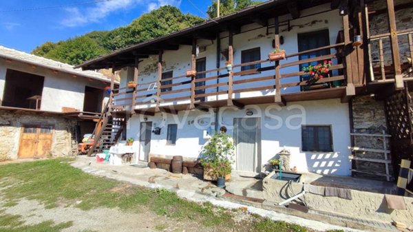 casa indipendente in vendita a Sanfront