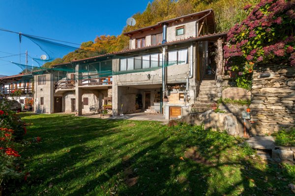 casa indipendente in vendita a Sanfront