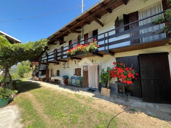 casa semindipendente in vendita a Sanfront