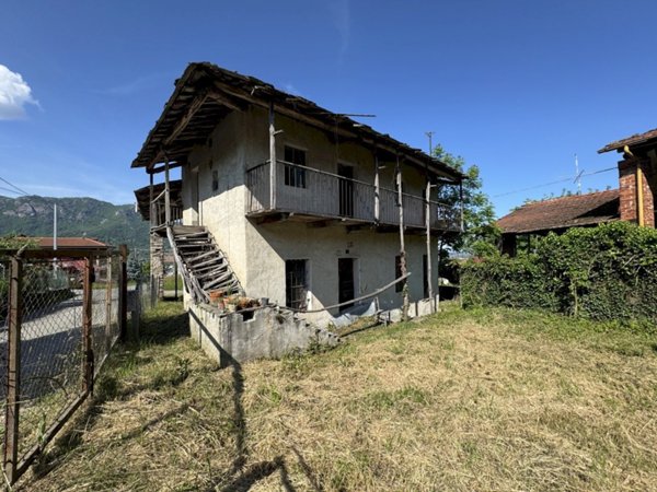 casa indipendente in vendita a Sanfront