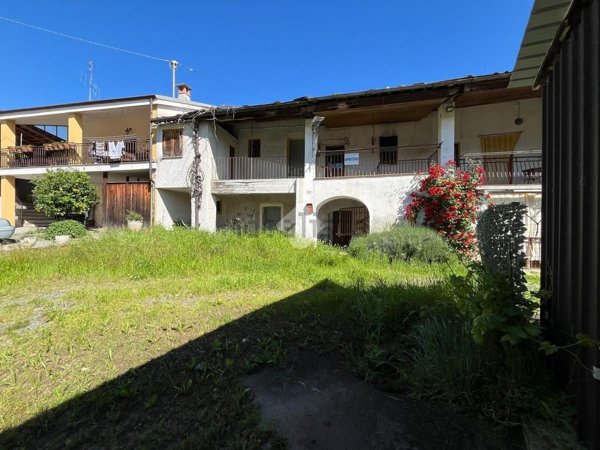 casa semindipendente in vendita a Sanfront