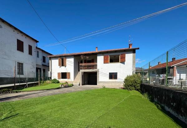 casa indipendente in vendita a Sanfront