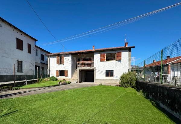 casa indipendente in vendita a Sanfront