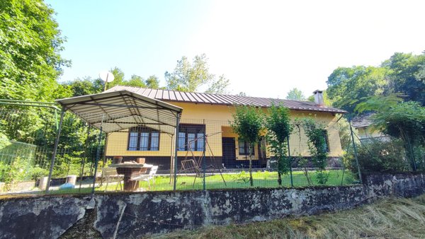 casa indipendente in vendita a Sanfront