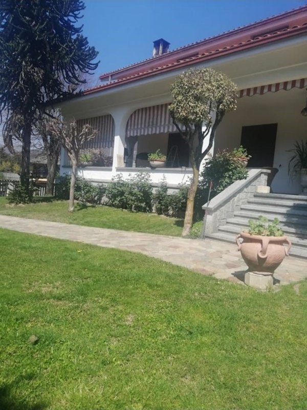 casa indipendente in vendita a Sanfront