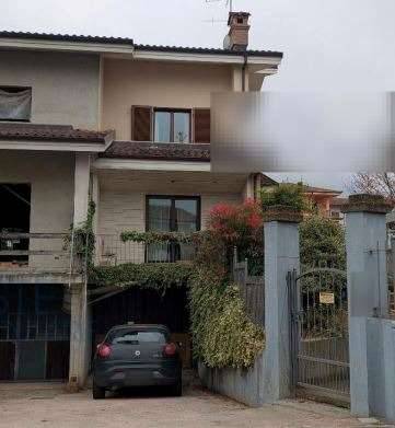 casa indipendente in vendita a Sanfront
