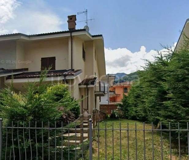 casa indipendente in vendita a Sanfront
