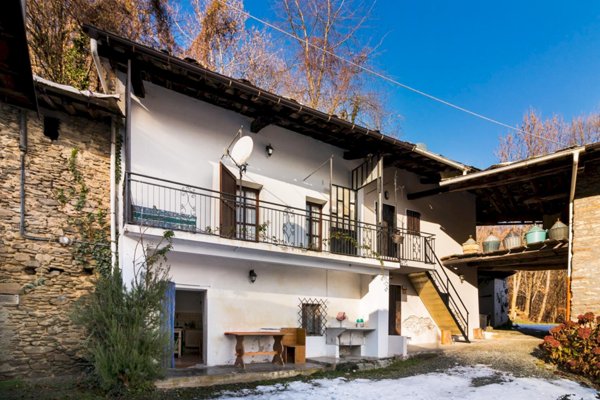 casa semindipendente in vendita a Sanfront