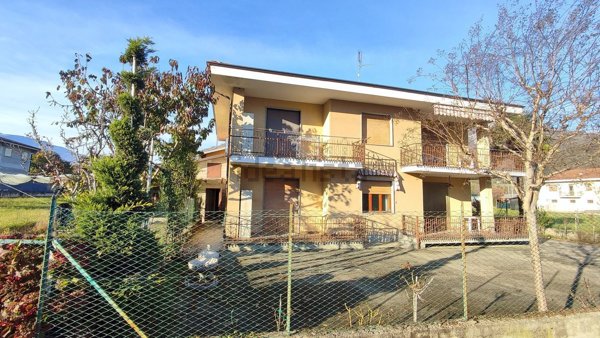 casa indipendente in vendita a Sanfront