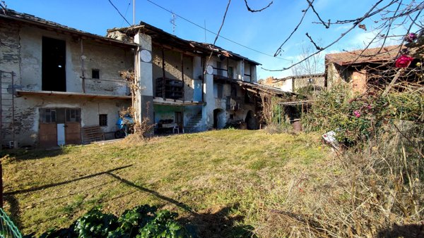 casale in vendita a Sanfront