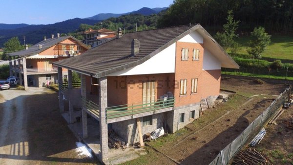 casa indipendente in vendita a Sanfront