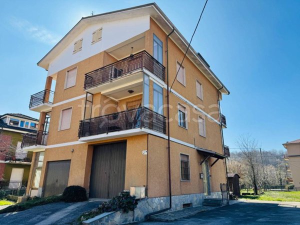 casa indipendente in vendita a San Michele Mondovì