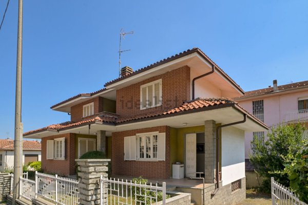 casa indipendente in vendita a San Michele Mondovì