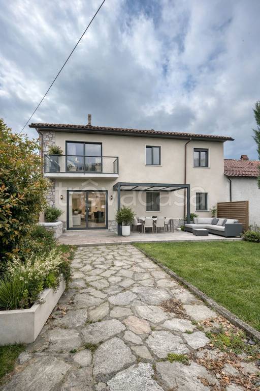 casa indipendente in vendita a San Michele Mondovì