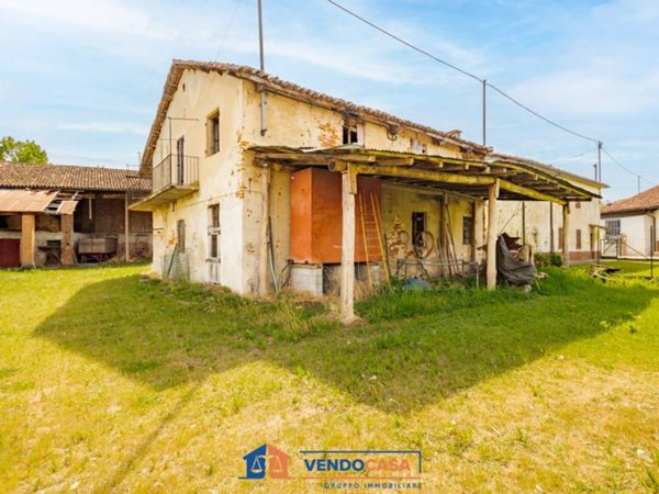 casa indipendente in vendita a Sant'Albano Stura