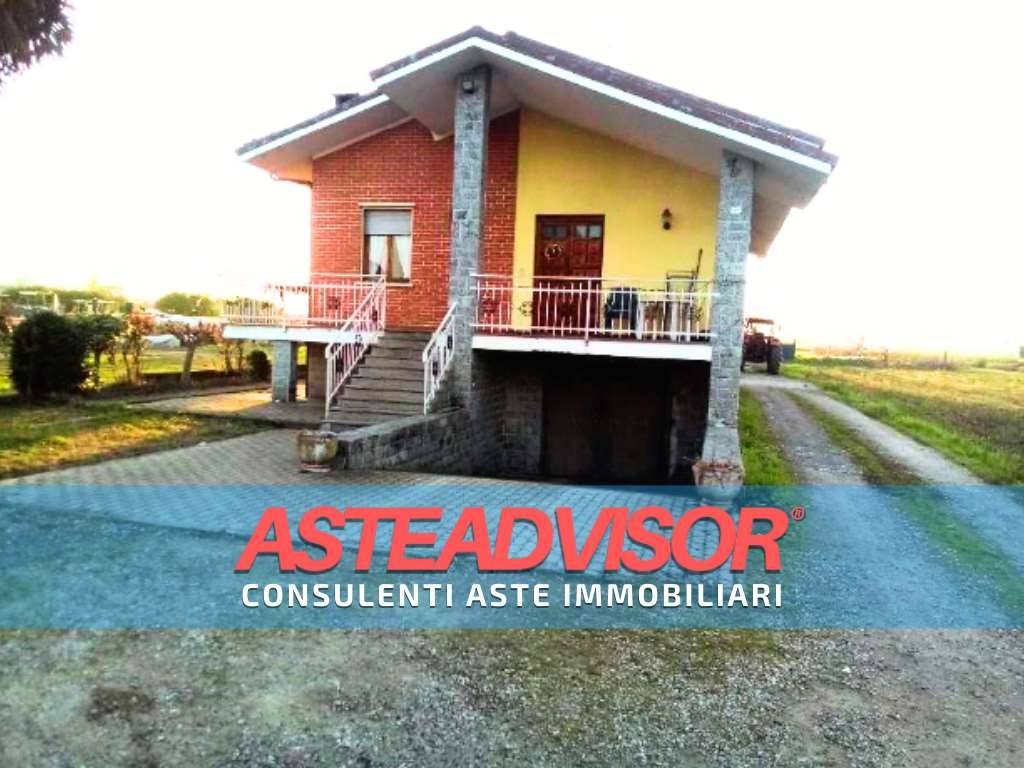 casa indipendente in vendita a Sant'Albano Stura