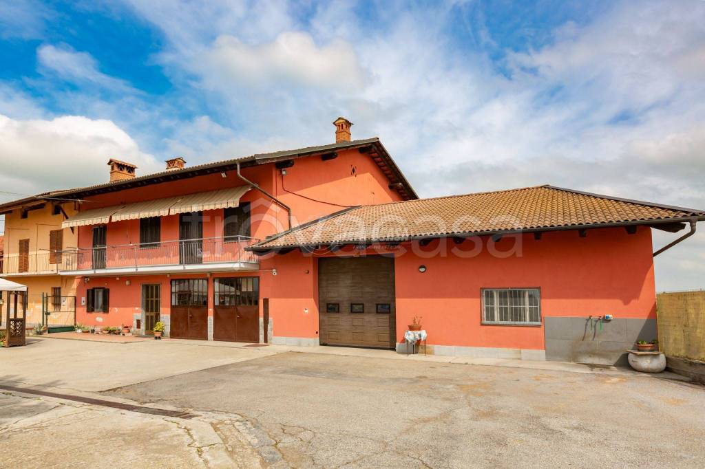 casa indipendente in vendita a Sant'Albano Stura